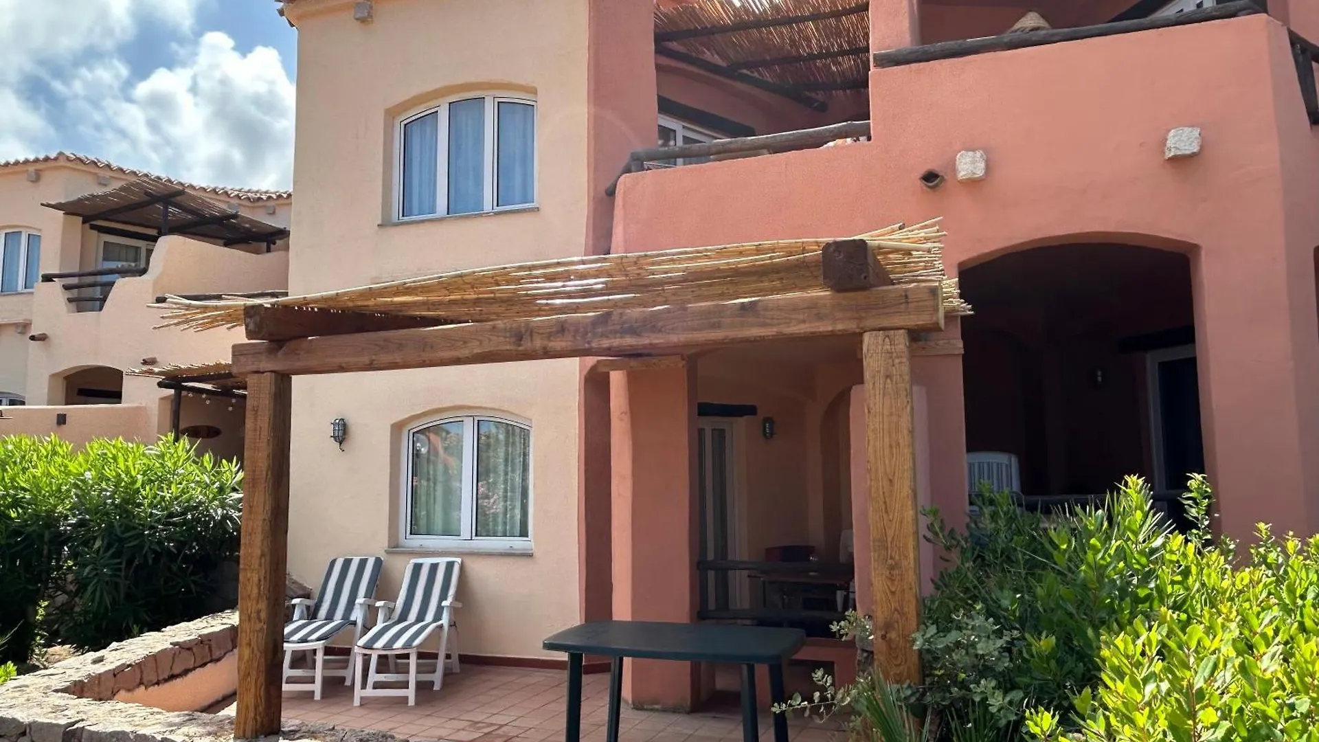 بيت للعطل Villetta A Schiera In Paradiso ايزولا روسا