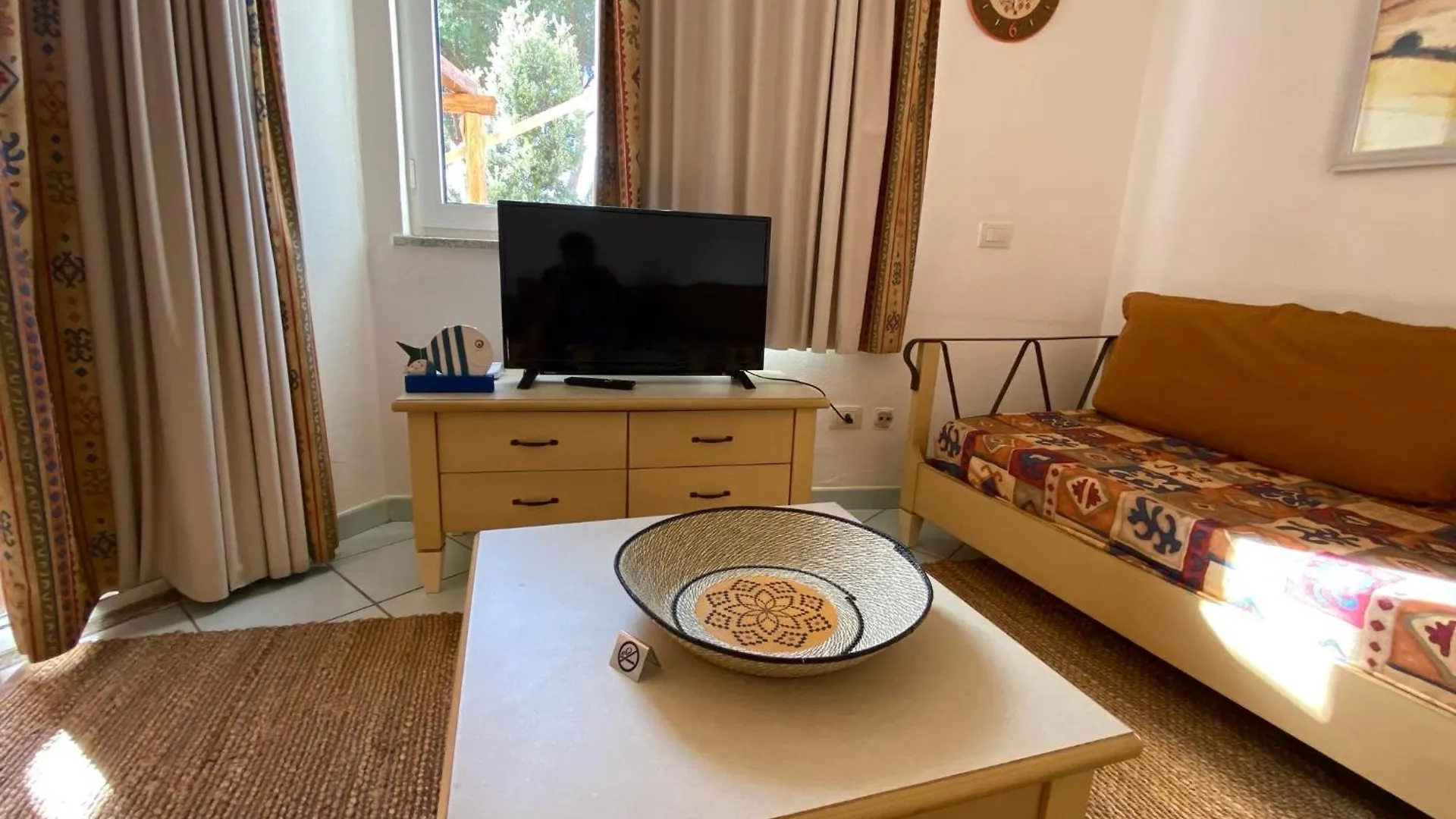 Villetta A Schiera In Paradiso ايزولا روسا 0*,  إيطاليا